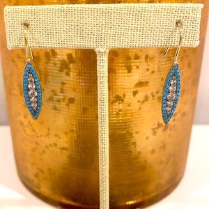 Turquoise & Stud diamond-shaped earrings EUC